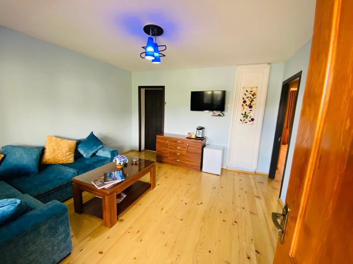 מסטיה Guesthouse Alpenrose מראה חיצוני תמונה