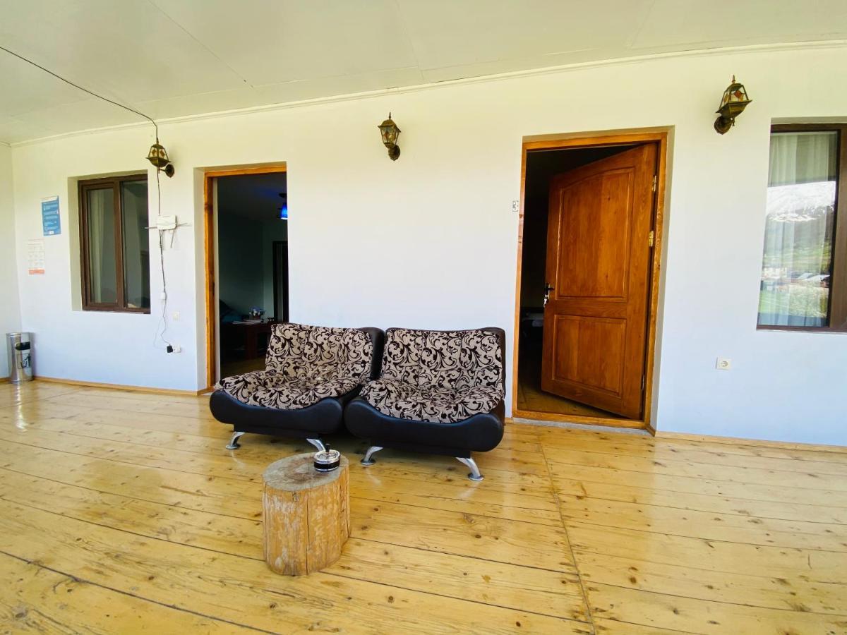 מסטיה Guesthouse Alpenrose מראה חיצוני תמונה