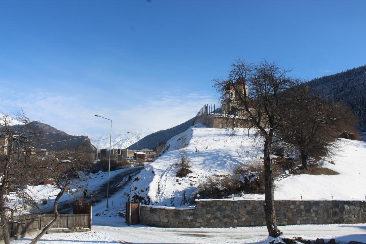 מסטיה Guesthouse Alpenrose מראה חיצוני תמונה
