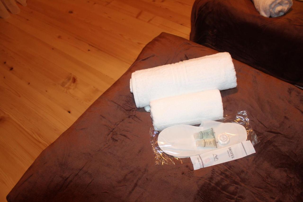 מסטיה Guesthouse Alpenrose מראה חיצוני תמונה