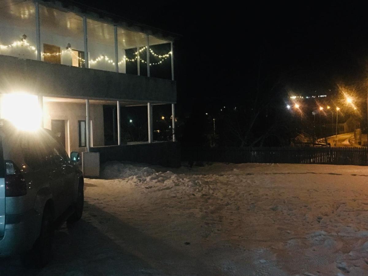 מסטיה Guesthouse Alpenrose מראה חיצוני תמונה